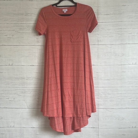 LuLaRoe Dresses & Skirts - LulaRoe High Low Short Sleeve Dress | SIZE XXS
